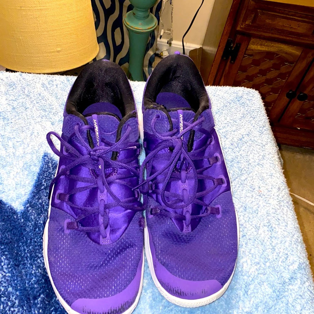 Nike men’s hyperdunk basketball shoes